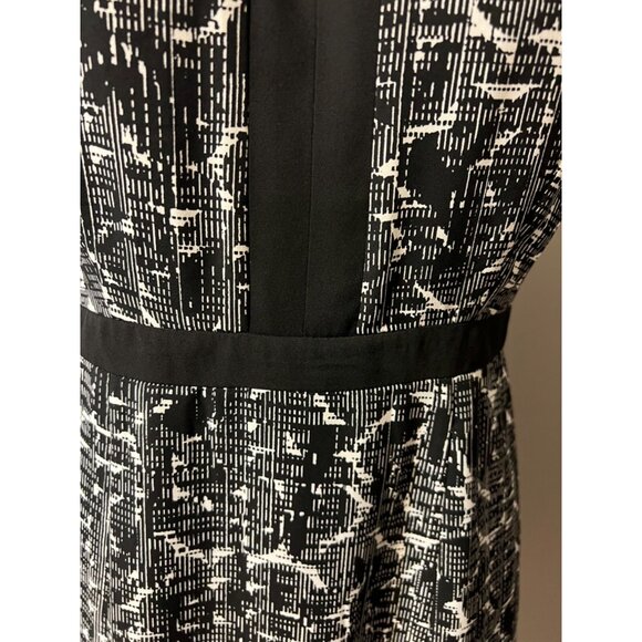 WHBM Sheath Dress 4 Black White Contrast Trim Church Sleeveless Career Washable - Picture 2 of 7